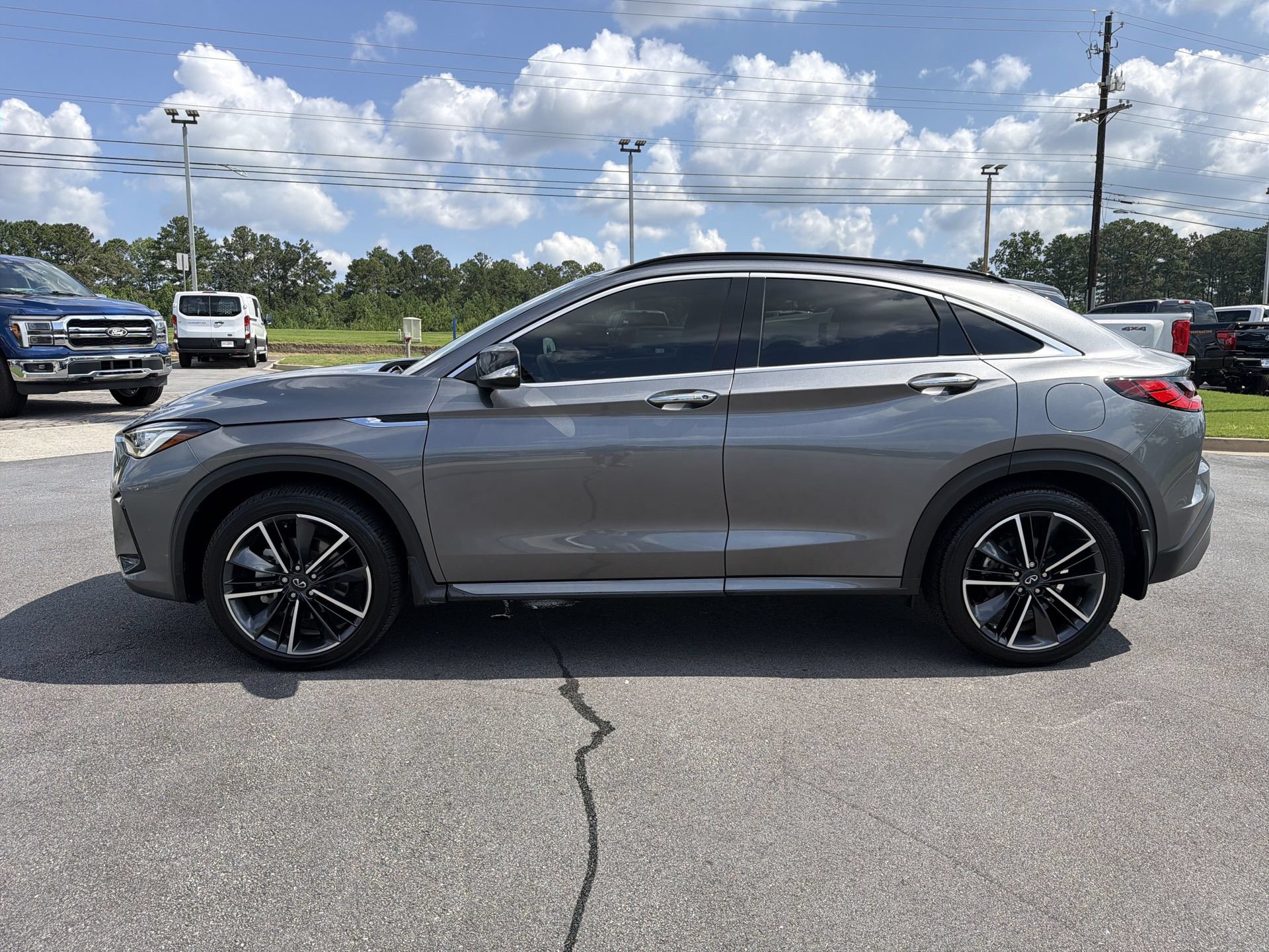 Used 2023 INFINITI QX55 Luxe w/ Cargo Package AWD/4WD image 23