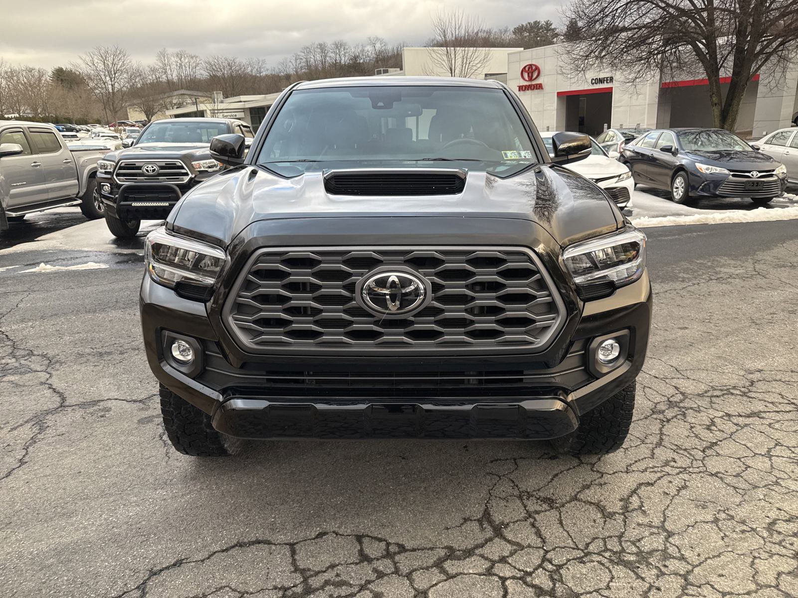 Used 2023 Toyota Tacoma TRD Sport image 4