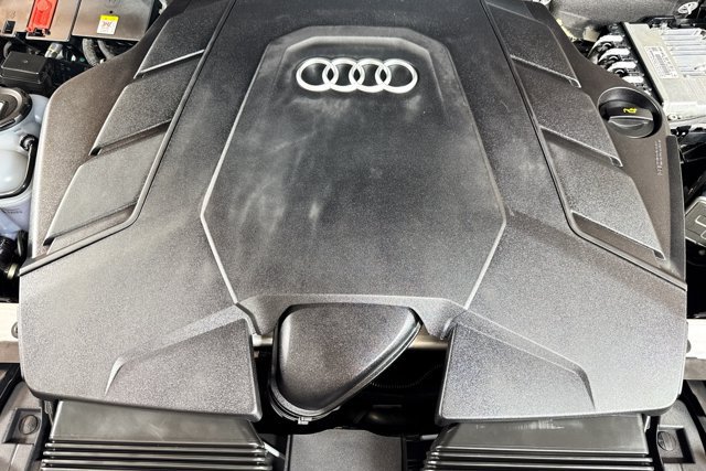 Used 2023 Audi Q8 Premium Plus w/ Premium Plus Package AWD/4WD image 29