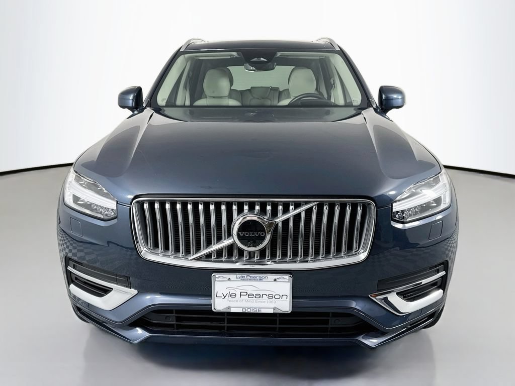 Used 2025 Volvo XC90 T8 Ultra AWD/4WD image 6