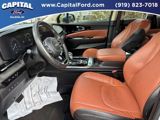 Used 2024 Kia Carnival SX image 17