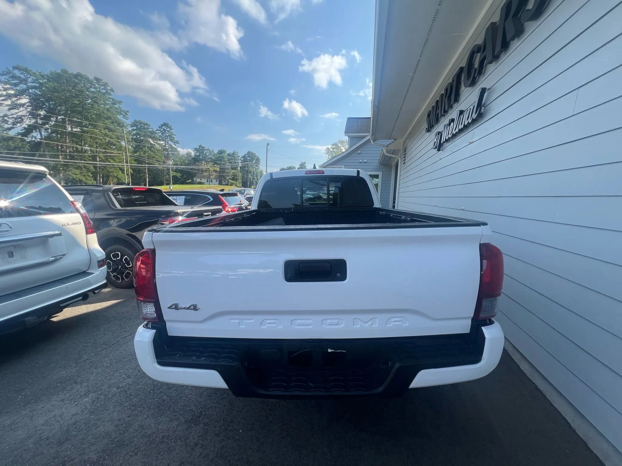 Used 2023 Toyota Tacoma SR w/ SR Convenience Package image 4