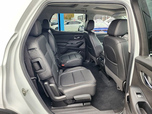 Used 2021 Chevrolet Traverse RS w/ LPO, Floor Liner Package image 14