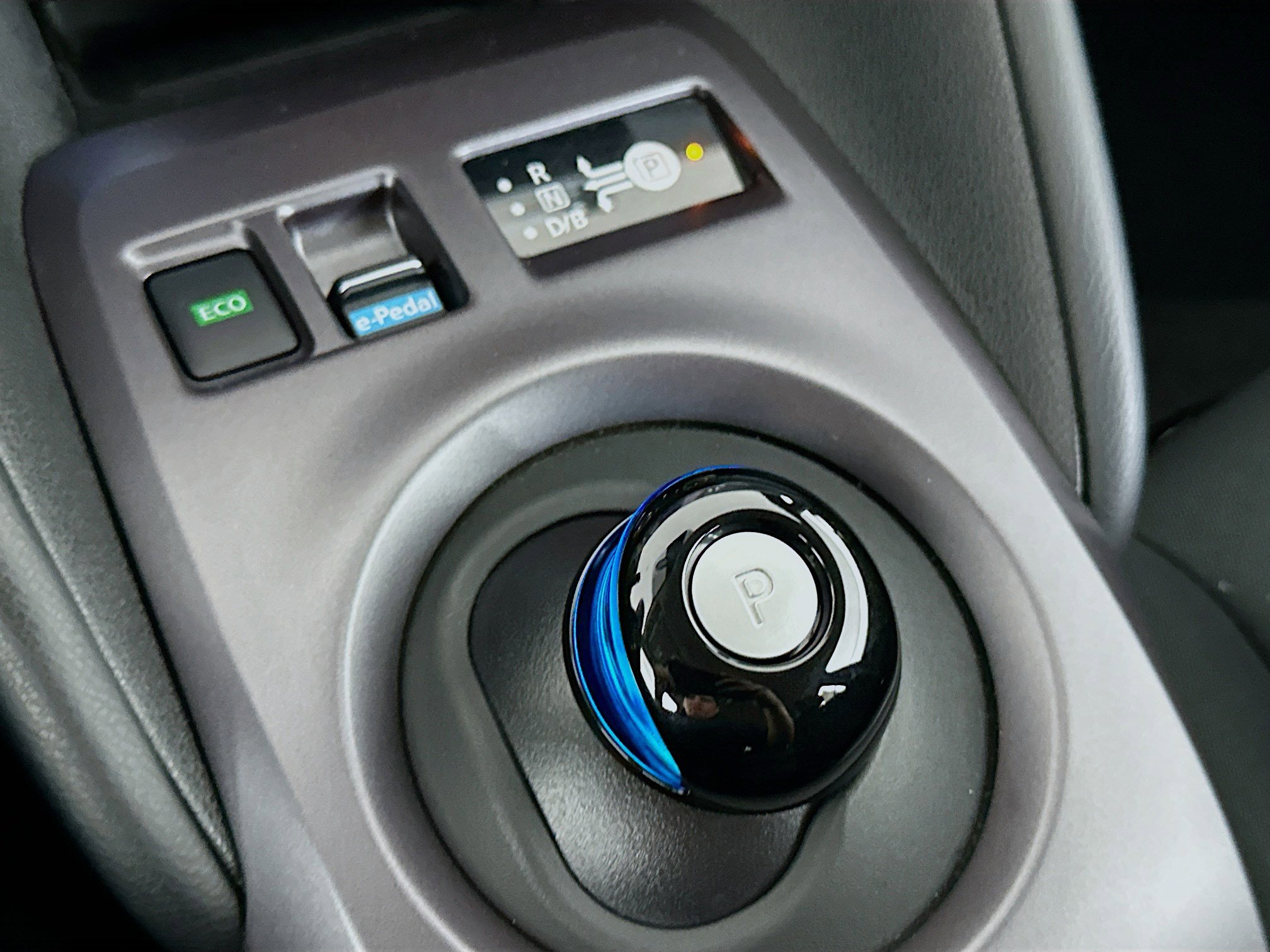 Used 2023 Nissan Leaf S image 23