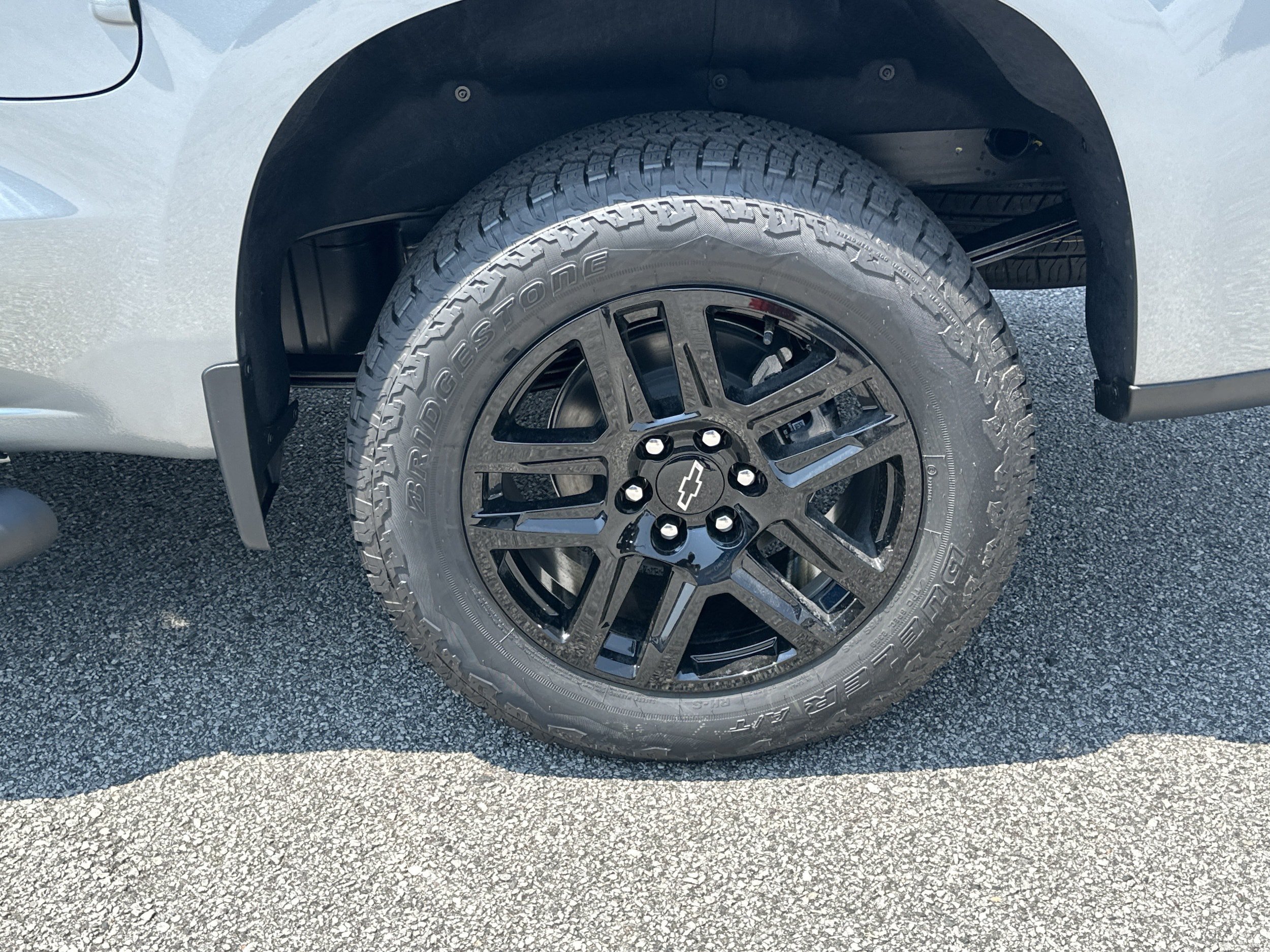 New 2026 Chevrolet Silverado 1500 Custom w/ Turbomax Blackout Package AWD/4WD image 19
