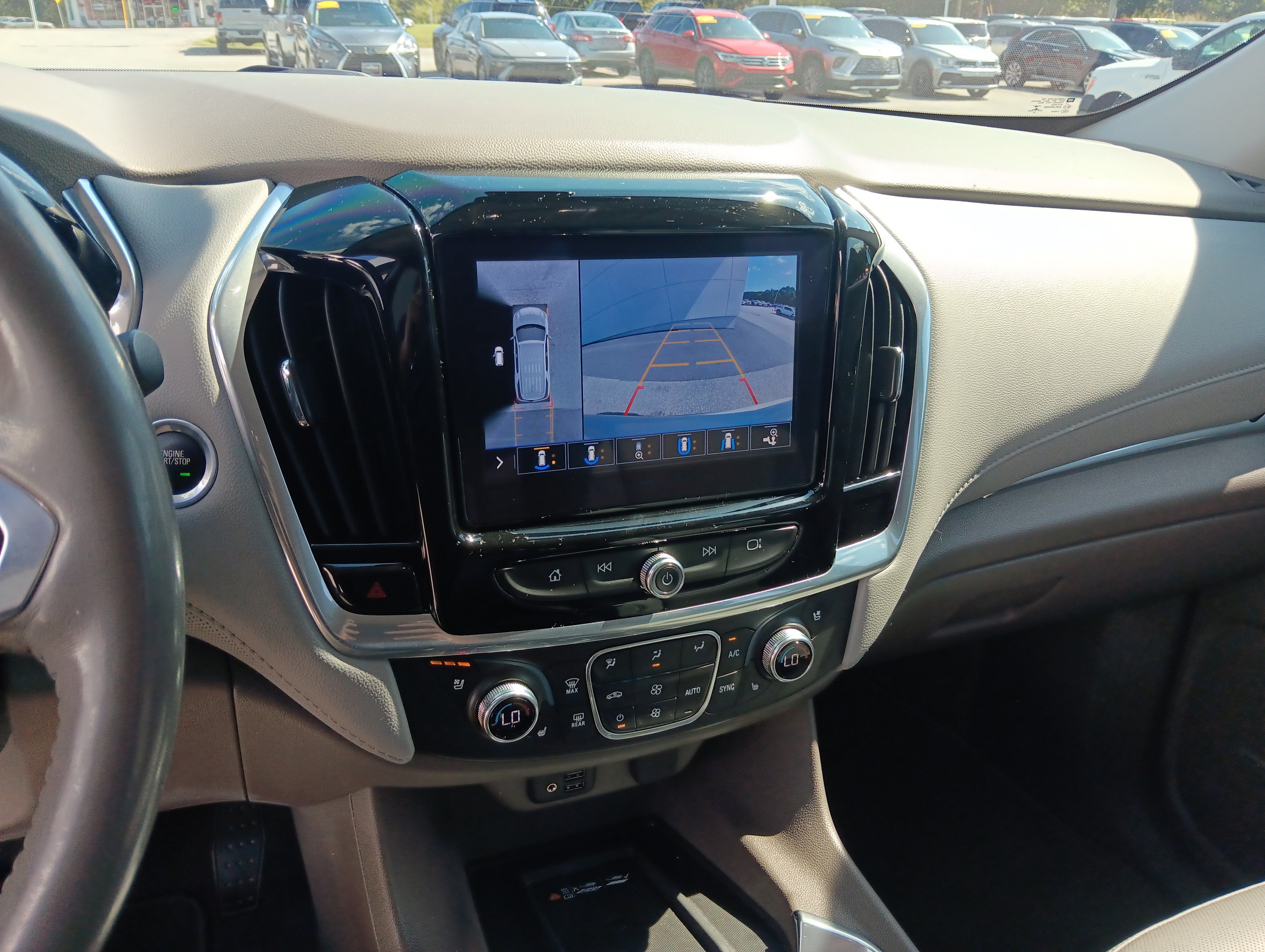 Used 2020 Chevrolet Traverse Premier AWD/4WD image 14