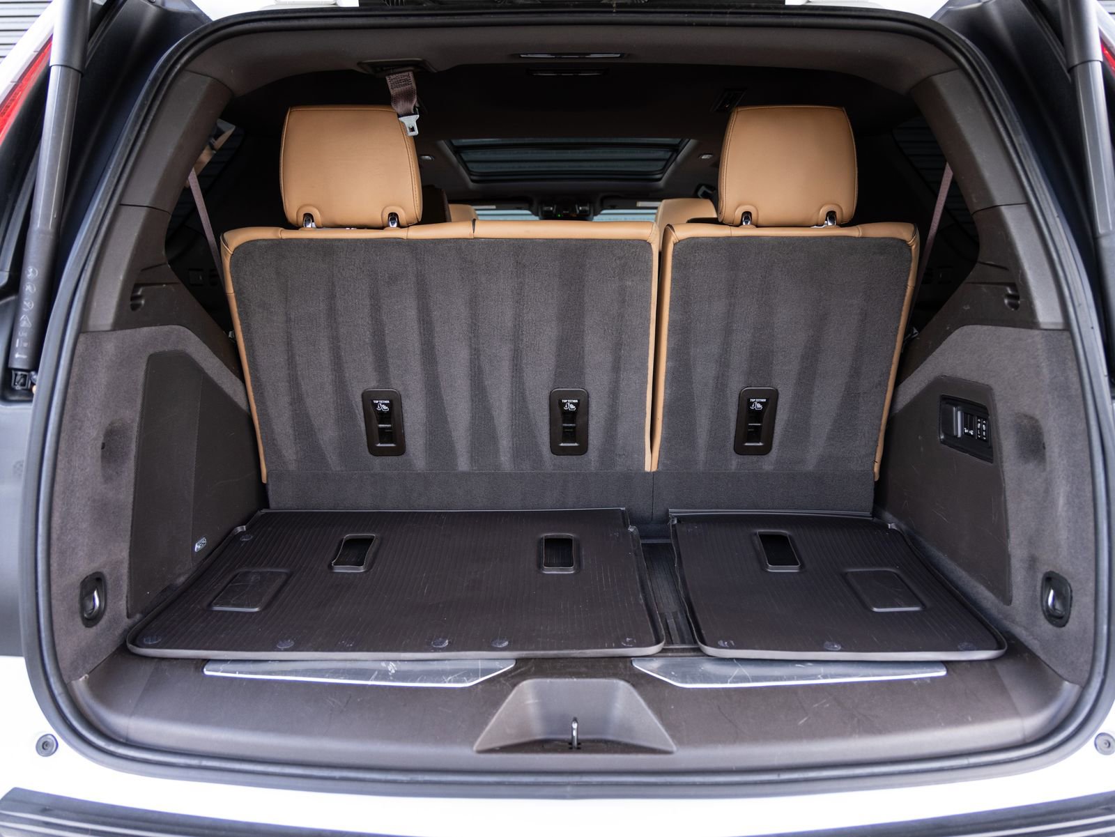 Used 2022 Cadillac Escalade Sport w/ Touring Package image 26