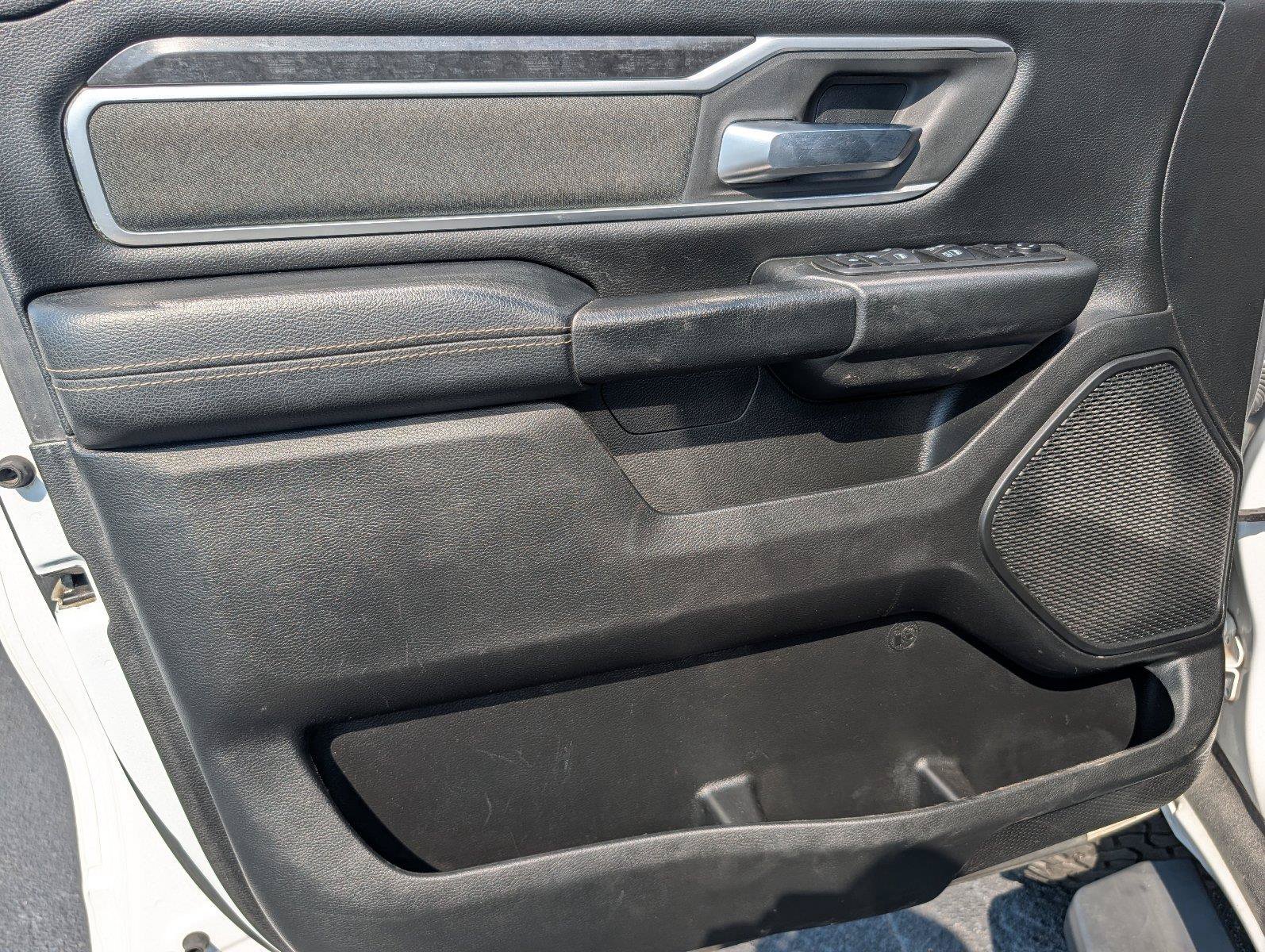 Used 2020 RAM 1500 Big Horn AWD/4WD image 14
