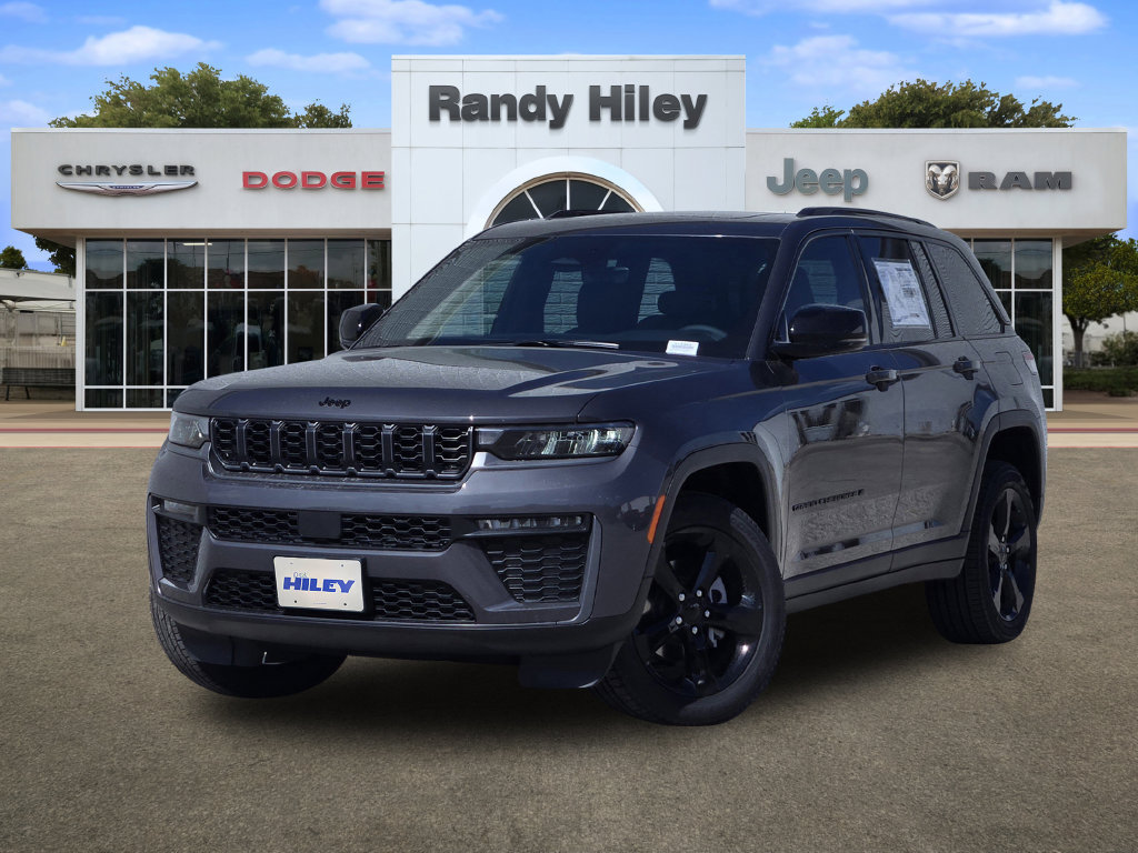 New 2026 Jeep Grand Cherokee Limited w/ Limited Altitude Package