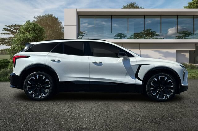 Used 2024 Chevrolet Blazer EV RS AWD/4WD image 3