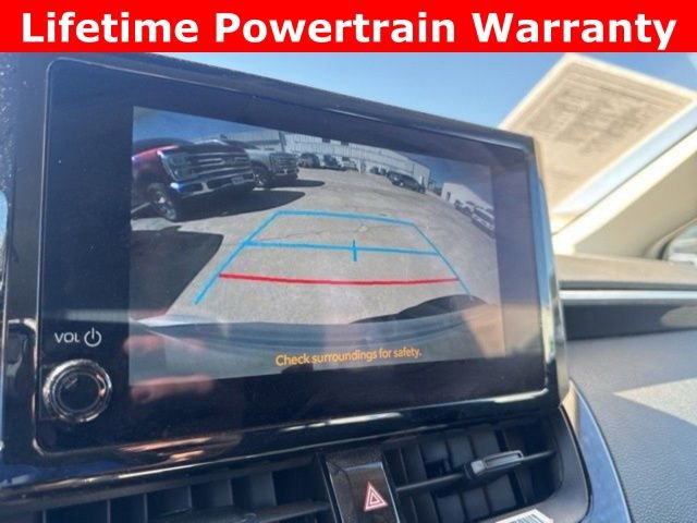 Used 2024 Toyota Corolla LE image 3