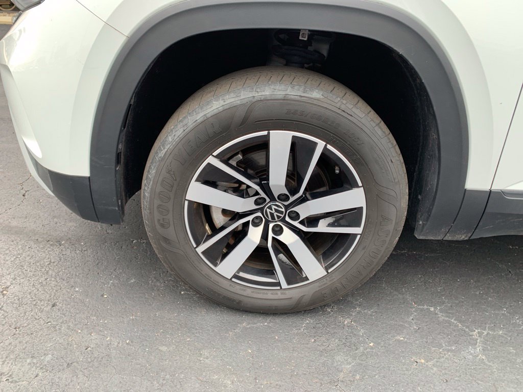Used 2023 Volkswagen Atlas SE AWD/4WD image 19