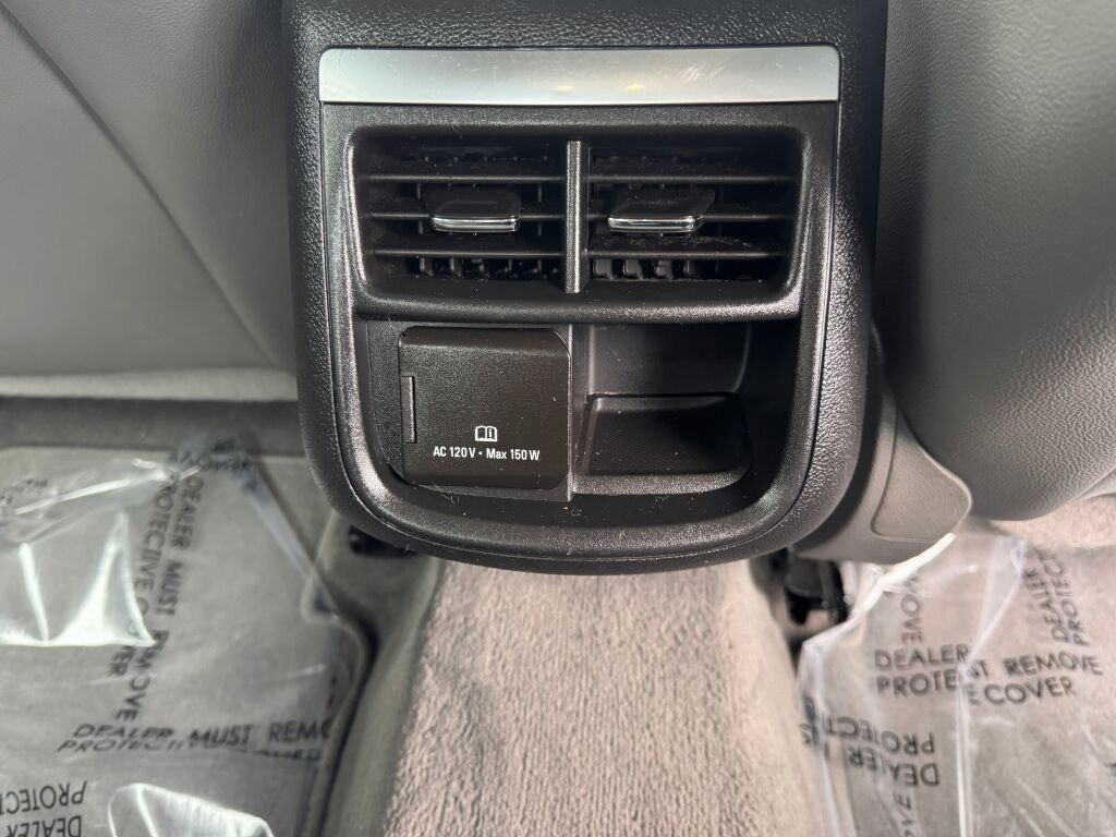 Used 2018 Chevrolet Impala LT image 19