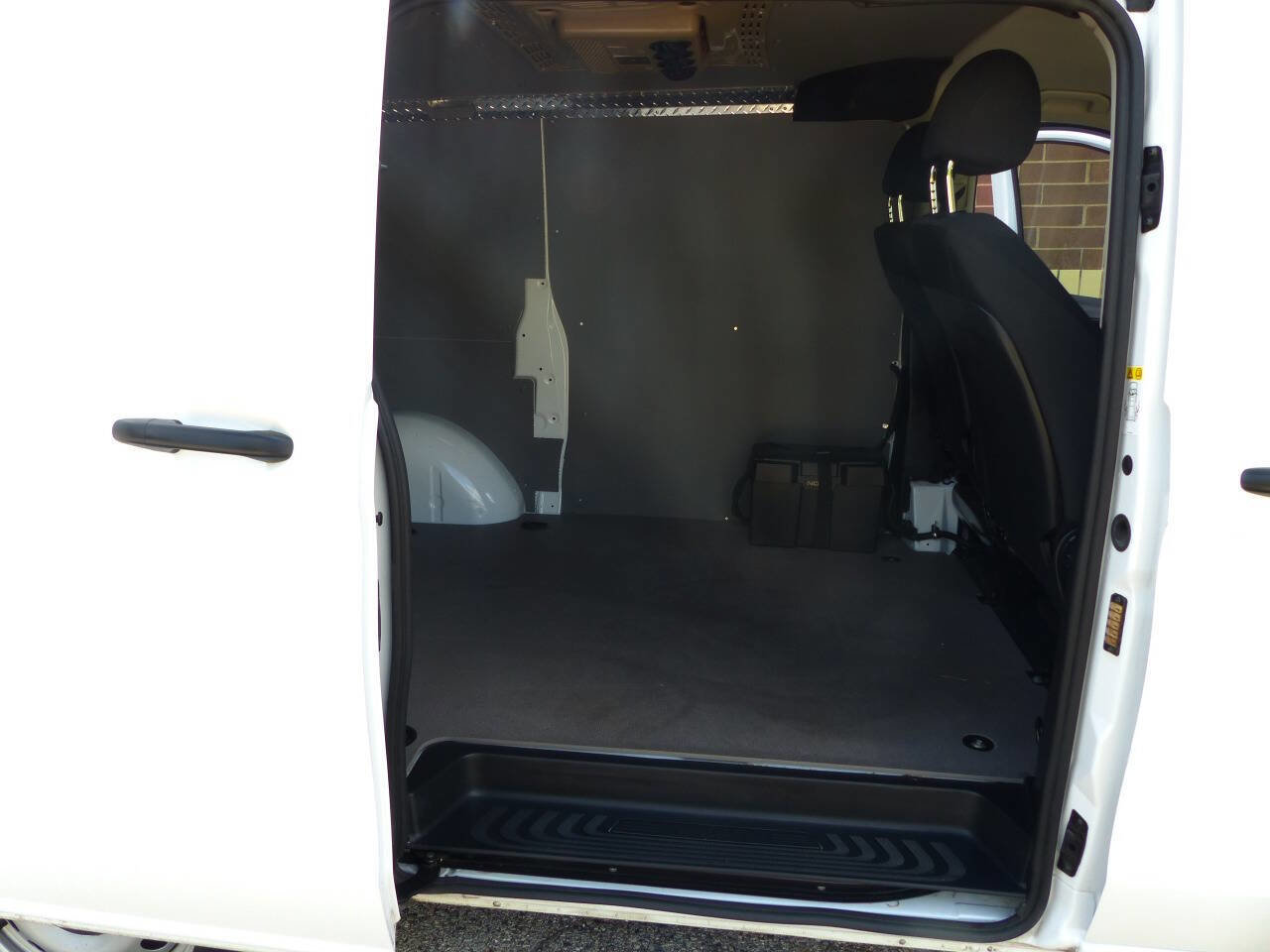 Used 2022 Mercedes-Benz Metris image 37