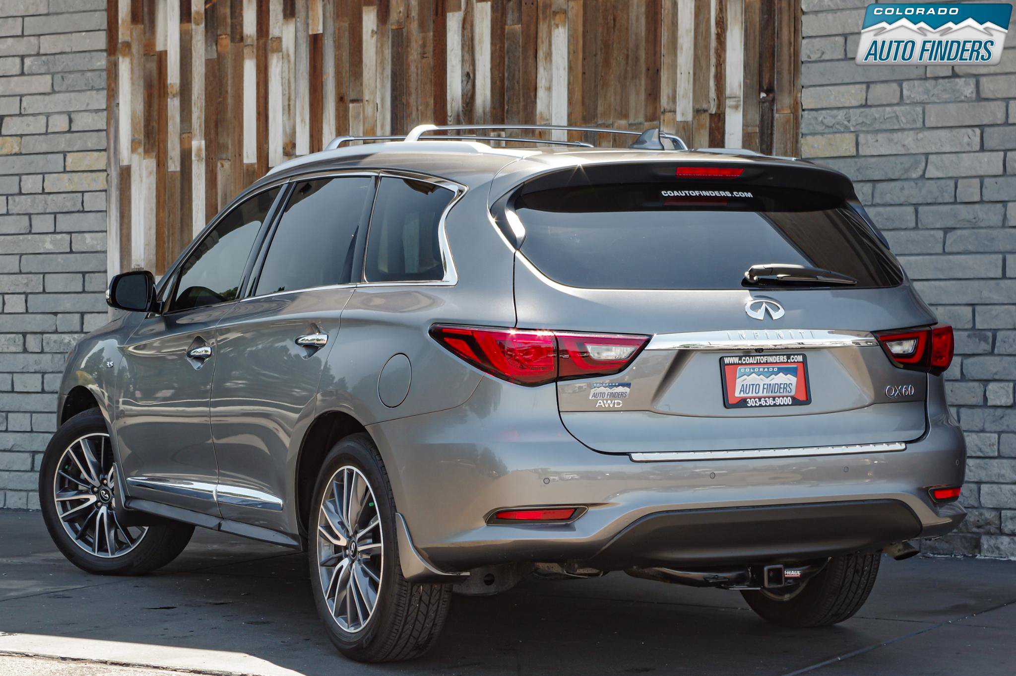 Used 2020 INFINITI QX60 Luxe w/ Sensory Package AWD/4WD image 4