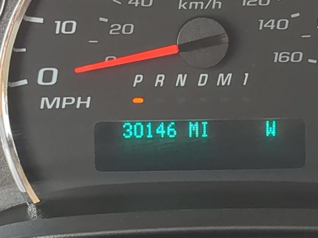 Used 2022 GMC Savana 3500 LS RWD image 16