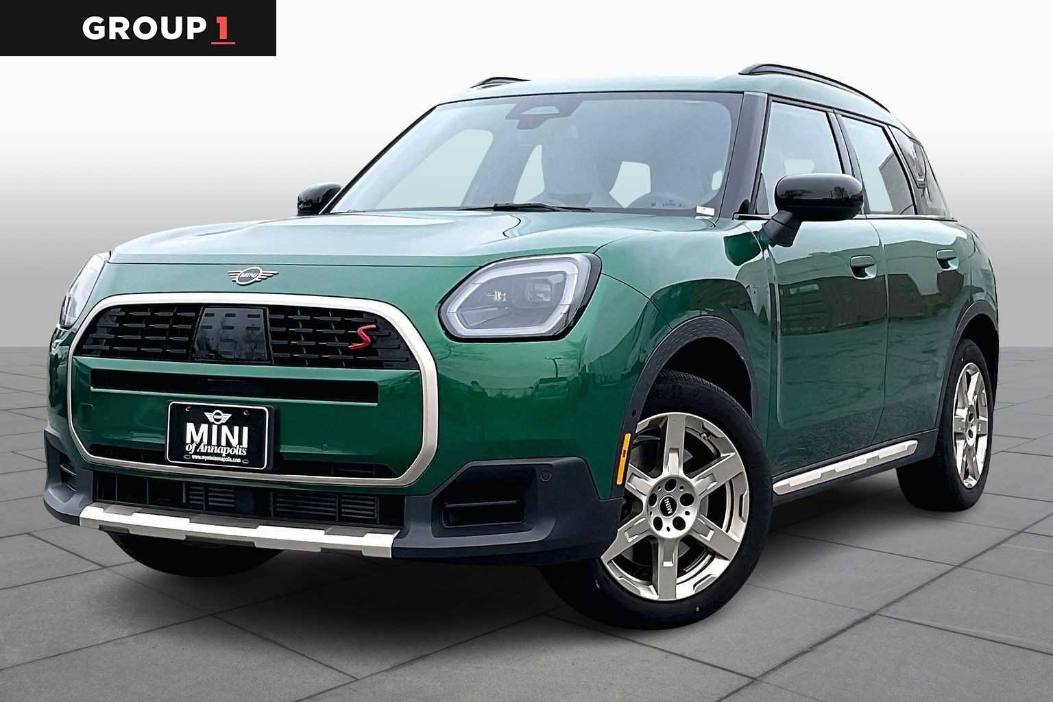 Used 2025 MINI Cooper Countryman S image 1
