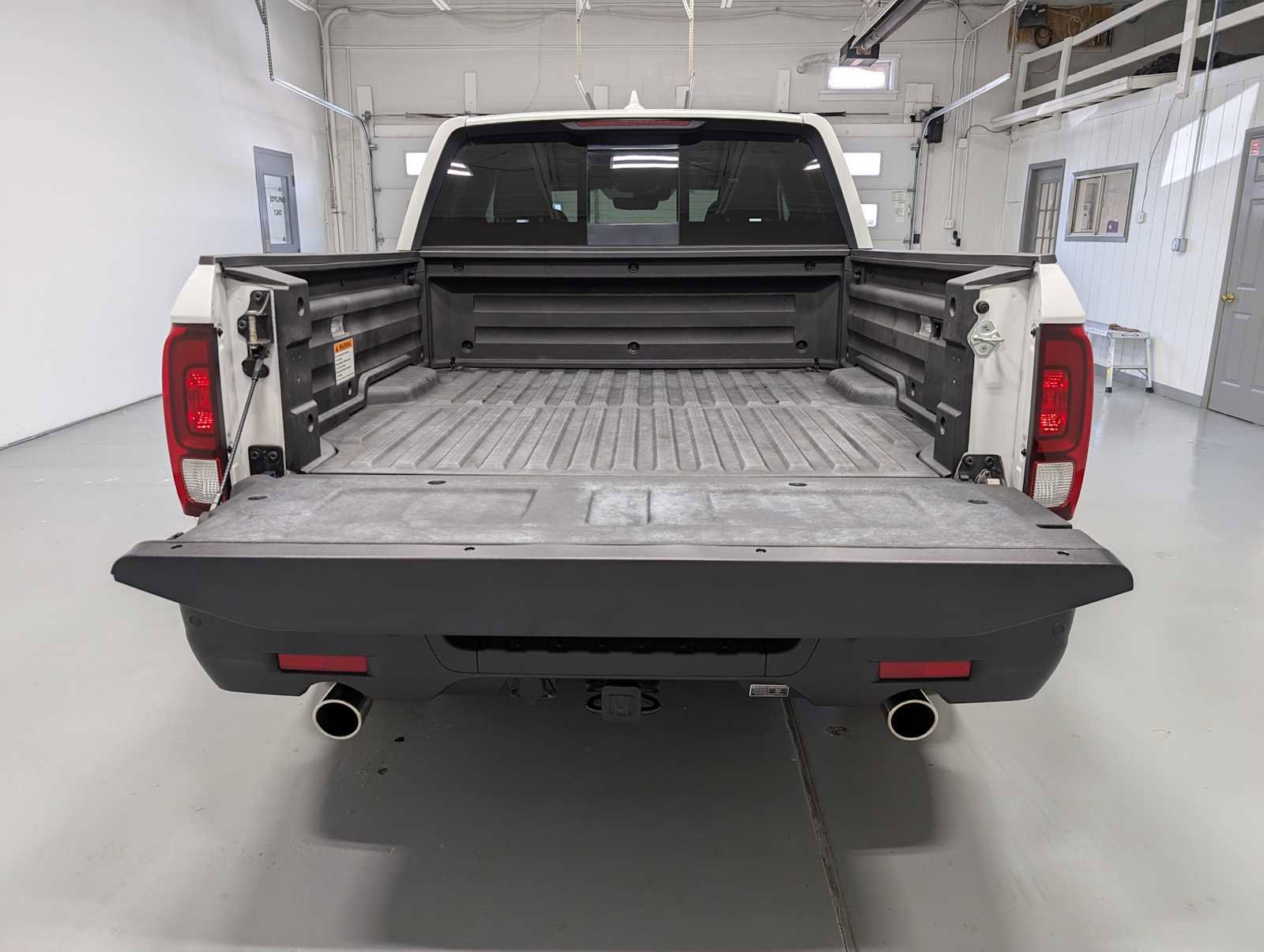 Certified 2023 Honda Ridgeline RTL-E image 38