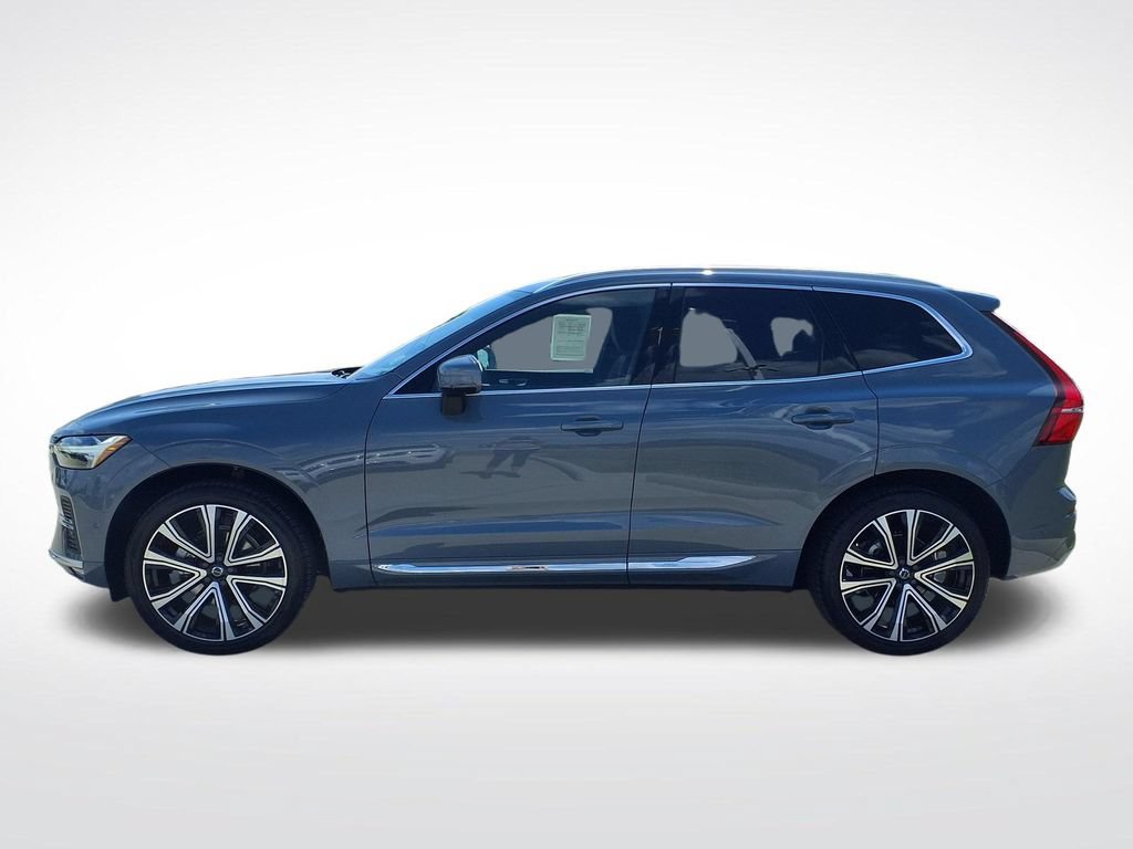 Certified 2023 Volvo XC60 B5 Ultimate AWD/4WD image 5