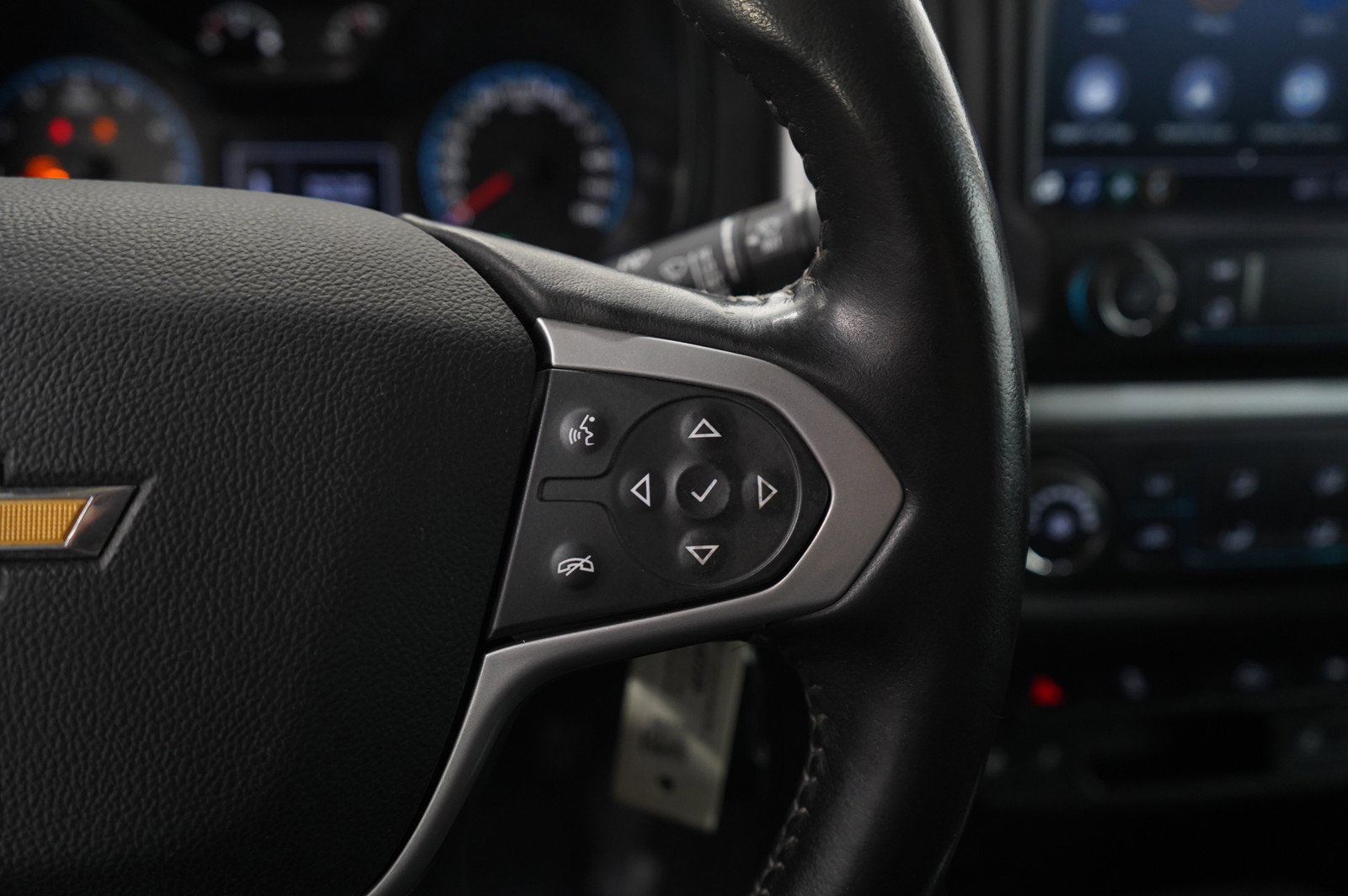 Used 2021 Chevrolet Colorado LT w/ LT Convenience Package image 16