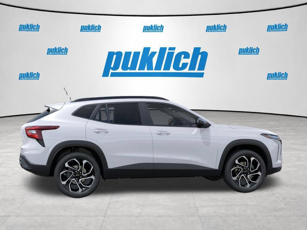 New 2026 Chevrolet Trax RS w/ Driver Confidence Package FWD image 6