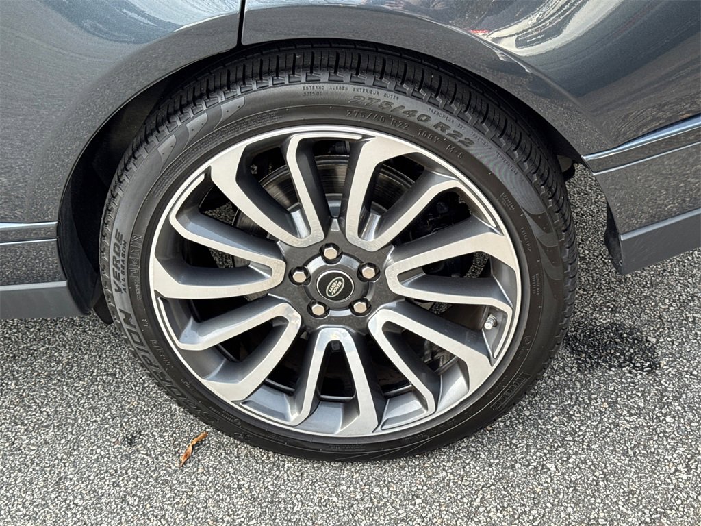 Used 2019 Land Rover Range Rover Long Wheelbase Supercharged image 19