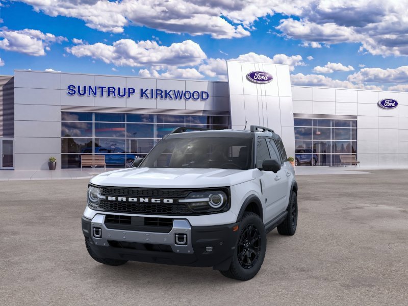 New 2026 Ford Bronco Sport Outer Banks w/ Sasquatch Outer Banks Package AWD/4WD image 2