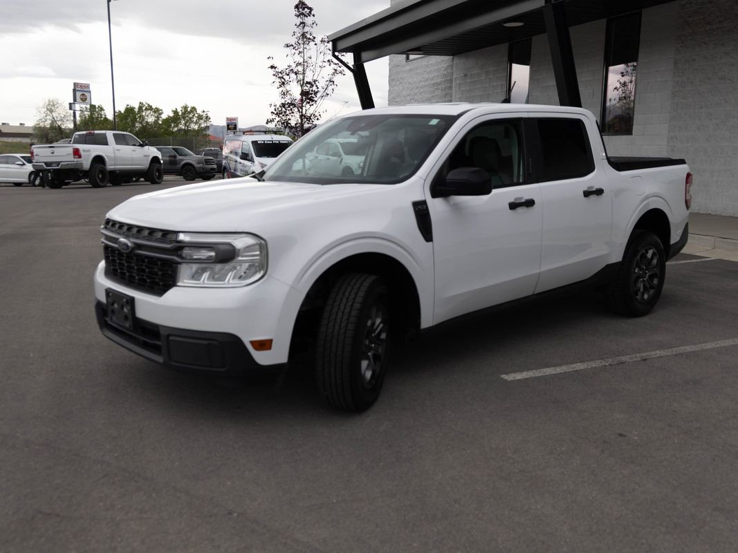 Used 2022 Ford Maverick XLT image 4