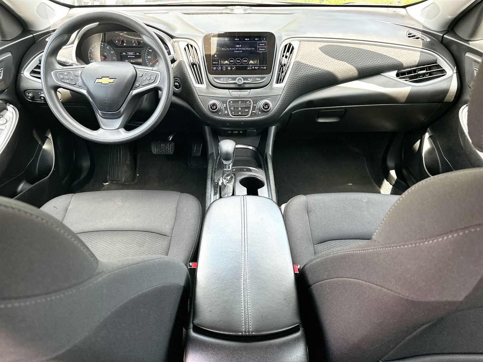 Used 2024 Chevrolet Malibu LT FWD image 25