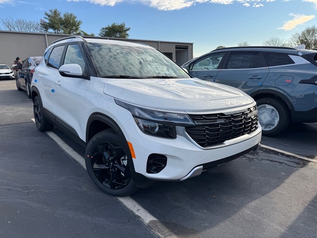 New 2026 Kia Seltos EX
