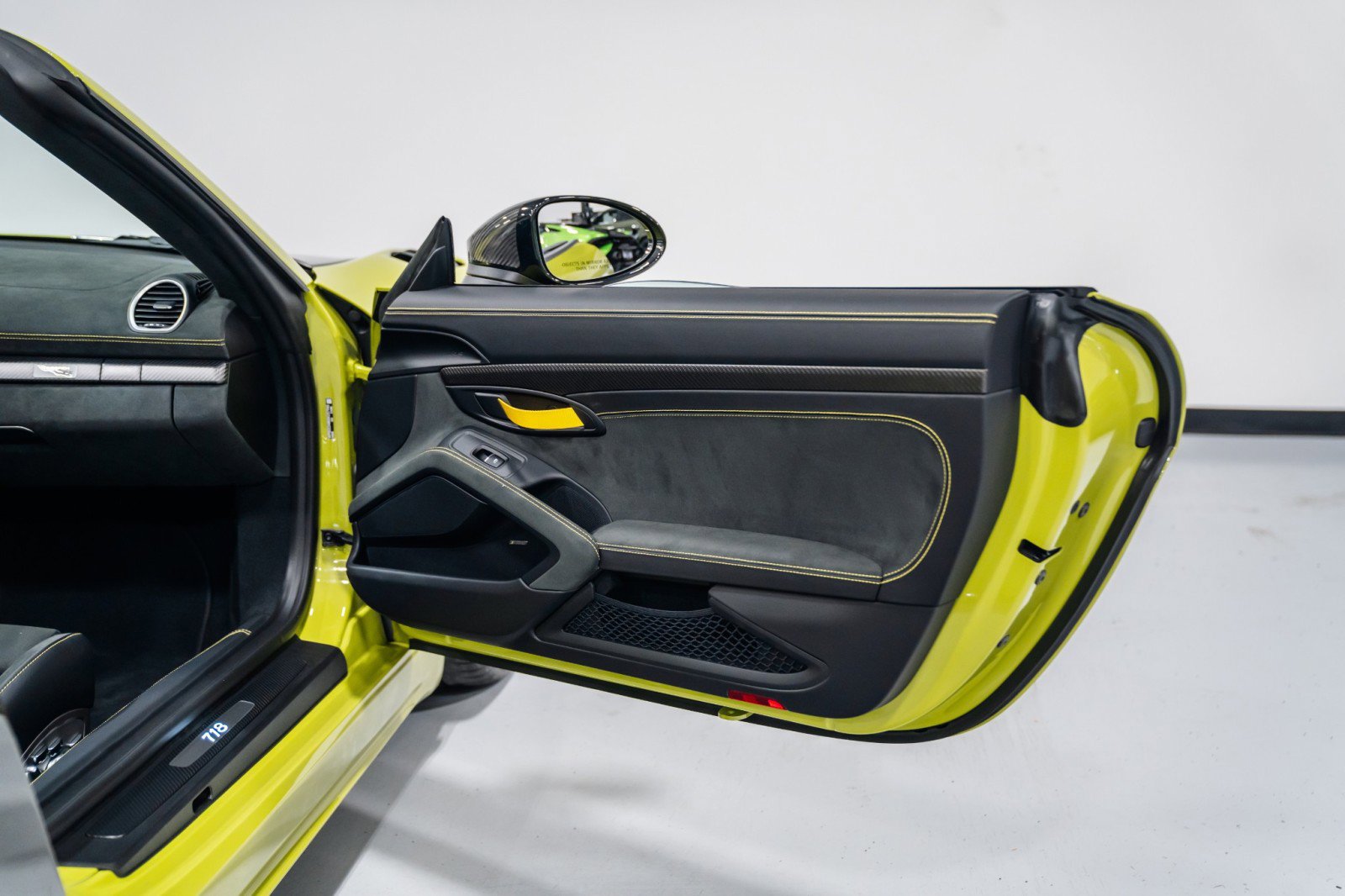 Used 2025 Porsche 718 Boxster Spyder RS image 30