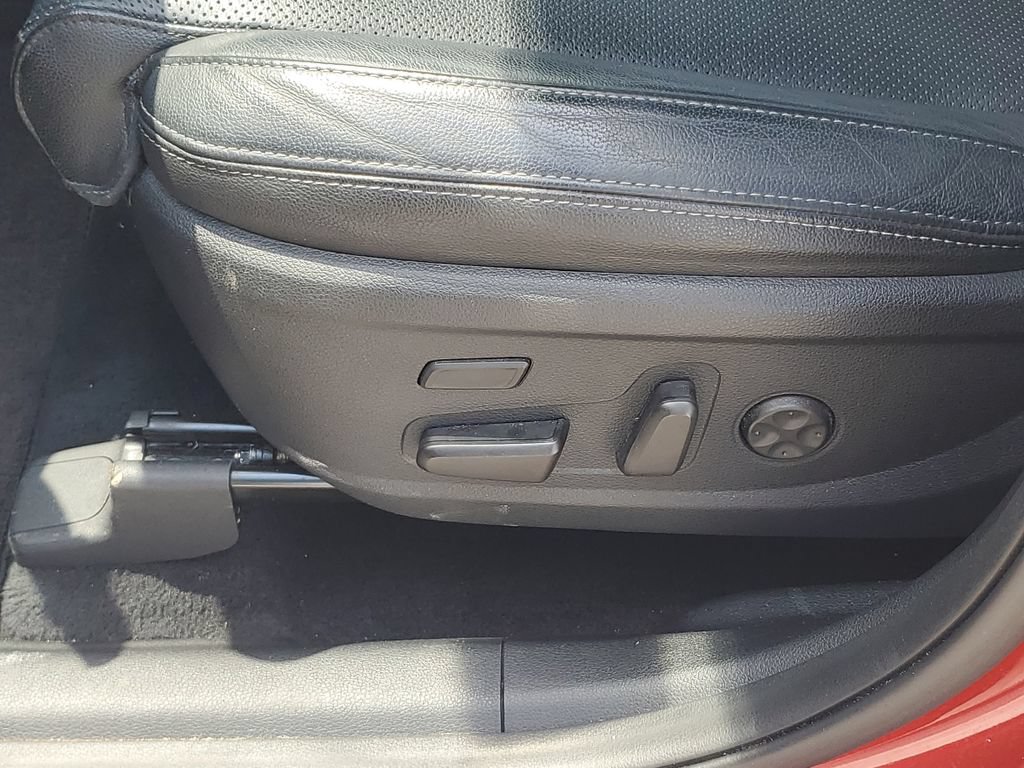 Used 2019 Hyundai Santa Fe FWD image 16