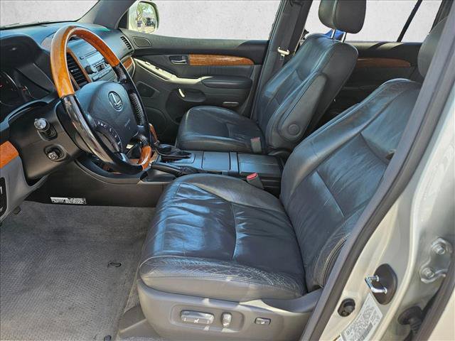 Used 2004 Lexus GX 470 AWD/4WD image 14