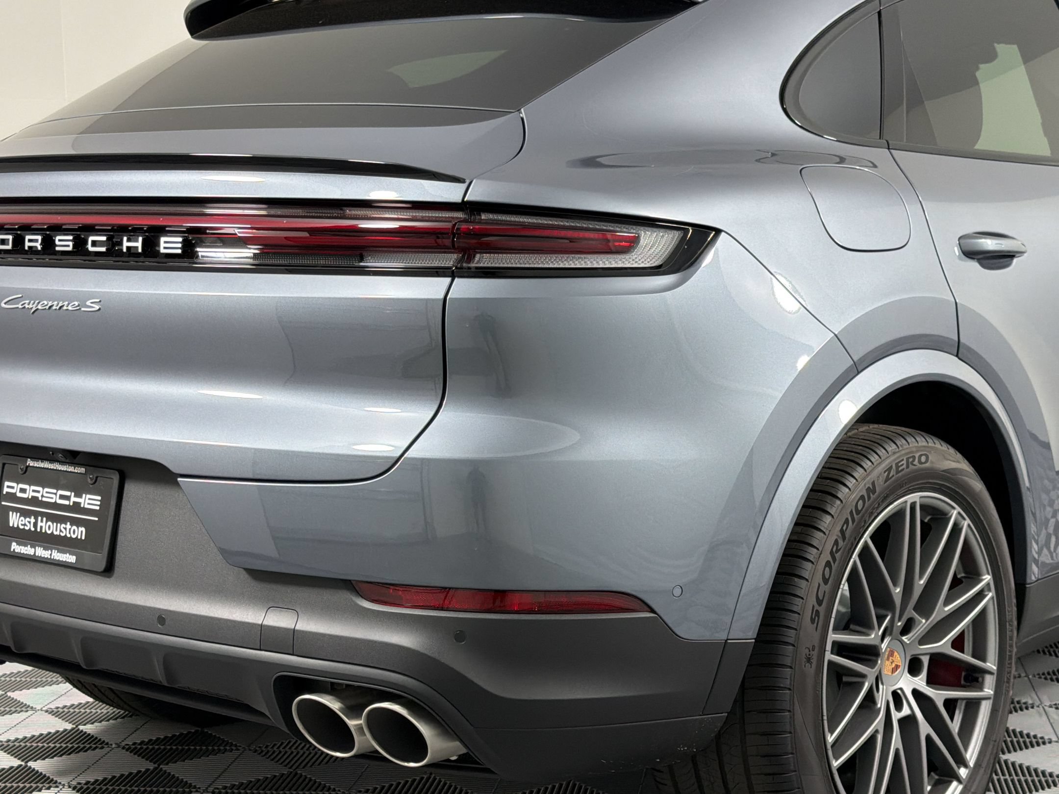 New 2026 Porsche Cayenne S AWD/4WD image 24