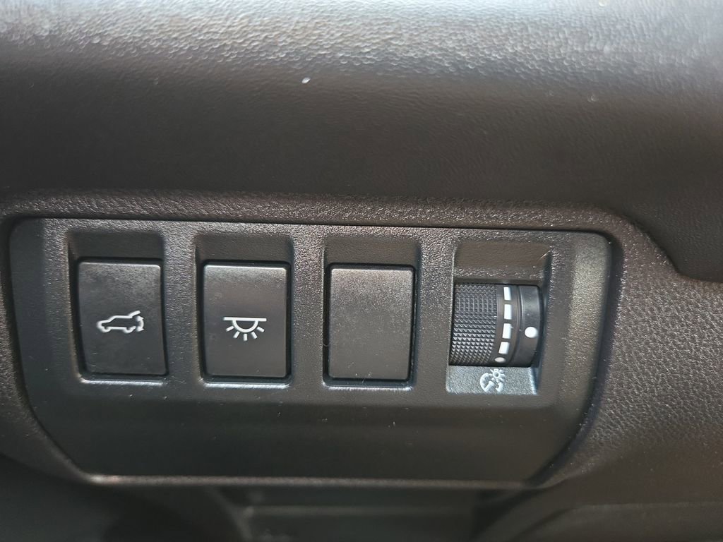 Used 2024 Subaru Ascent Limited w/ Technology Package AWD/4WD image 21