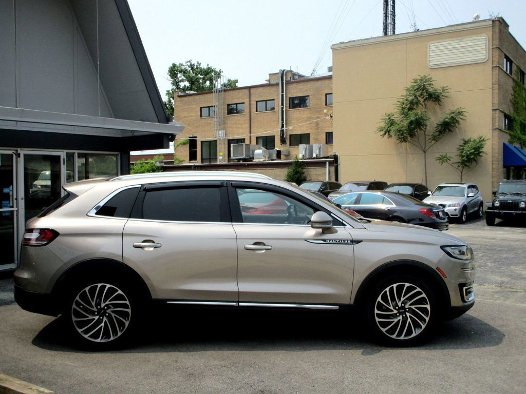 Used 2020 Lincoln Nautilus Reserve AWD/4WD image 11