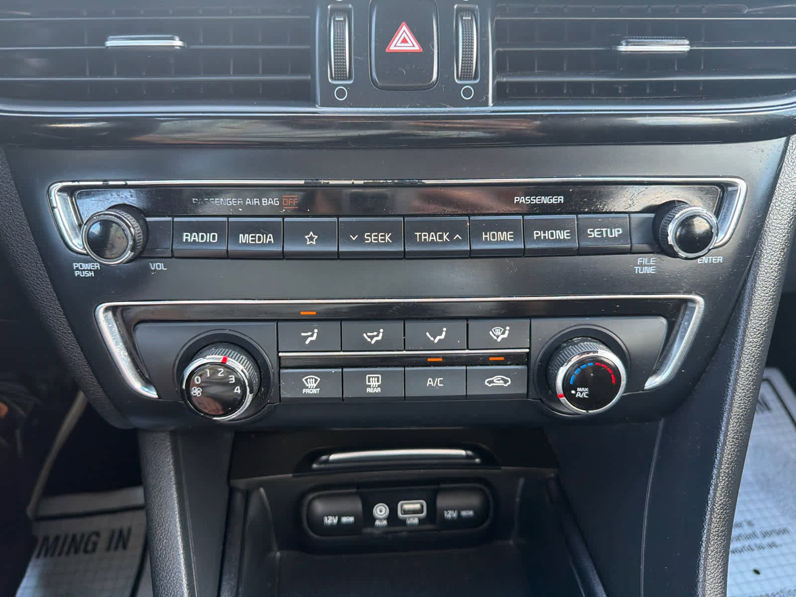 Used 2020 Kia Optima LX image 14