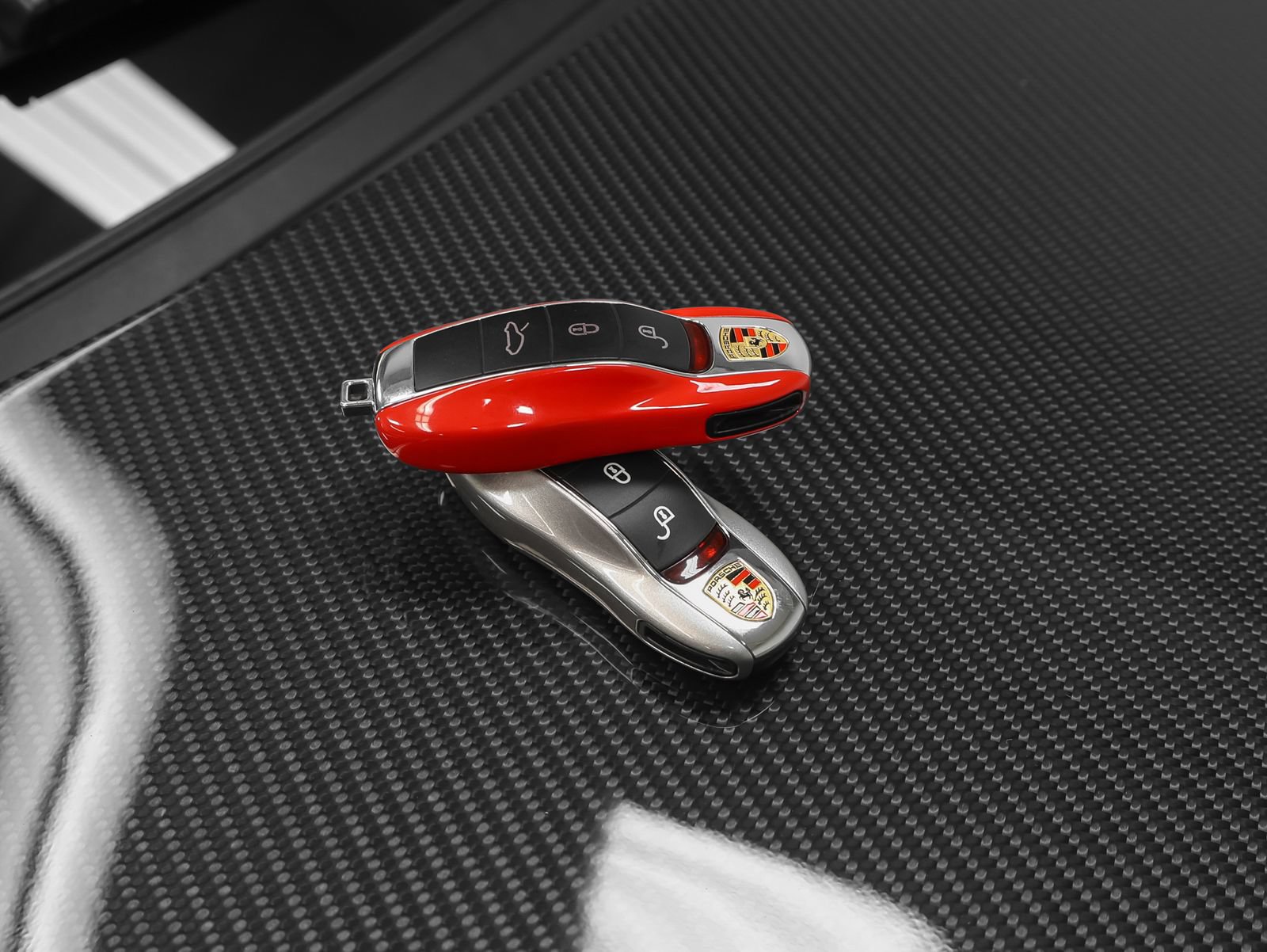 Certified 2018 Porsche 911 GT2 RS RWD image 44