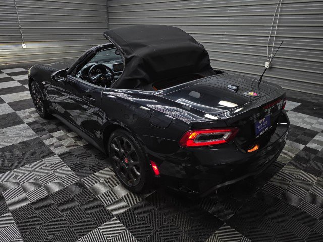 Used 2020 FIAT 124 Spider Abarth w/ Convenience Group RWD image 10