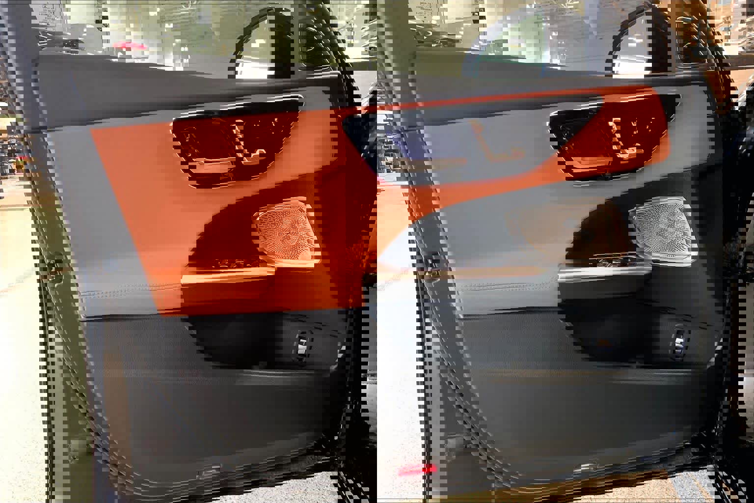 Used 2024 Mercedes-Benz C 300 Sedan w/ Exclusive Trim Package image 19