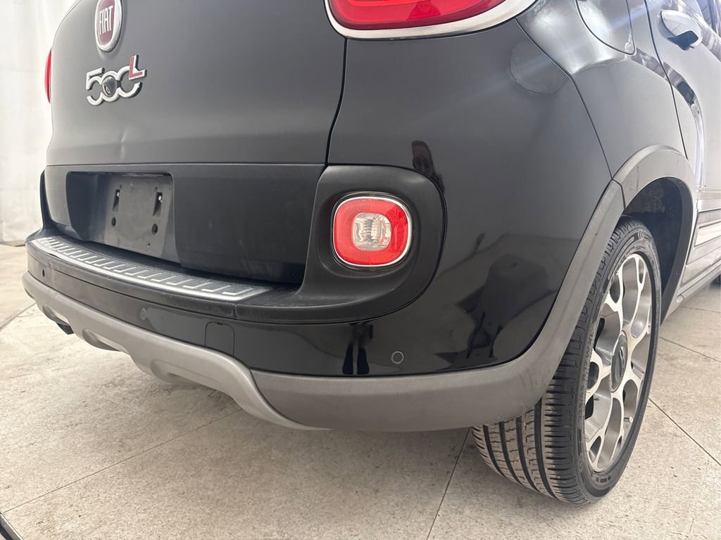 Used 2014 FIAT 500L Trekking w/ Popular Equipment Group image 19