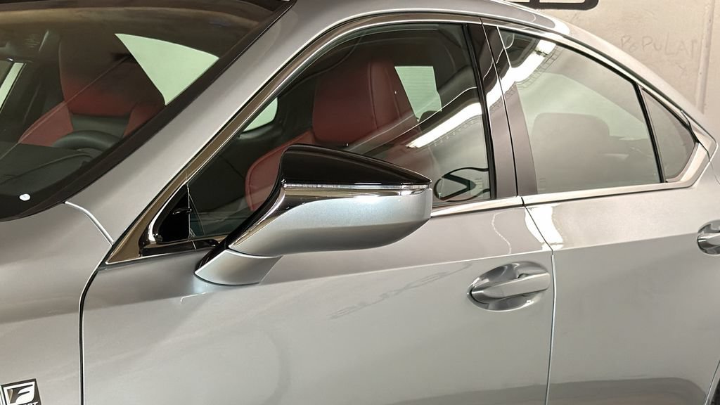 Certified 2023 Lexus ES 300h F Sport w/ Accessory Package (Z2) FWD image 5