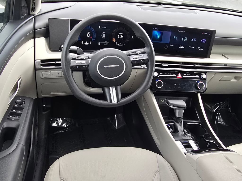 Used 2025 Hyundai Tucson SEL image 13