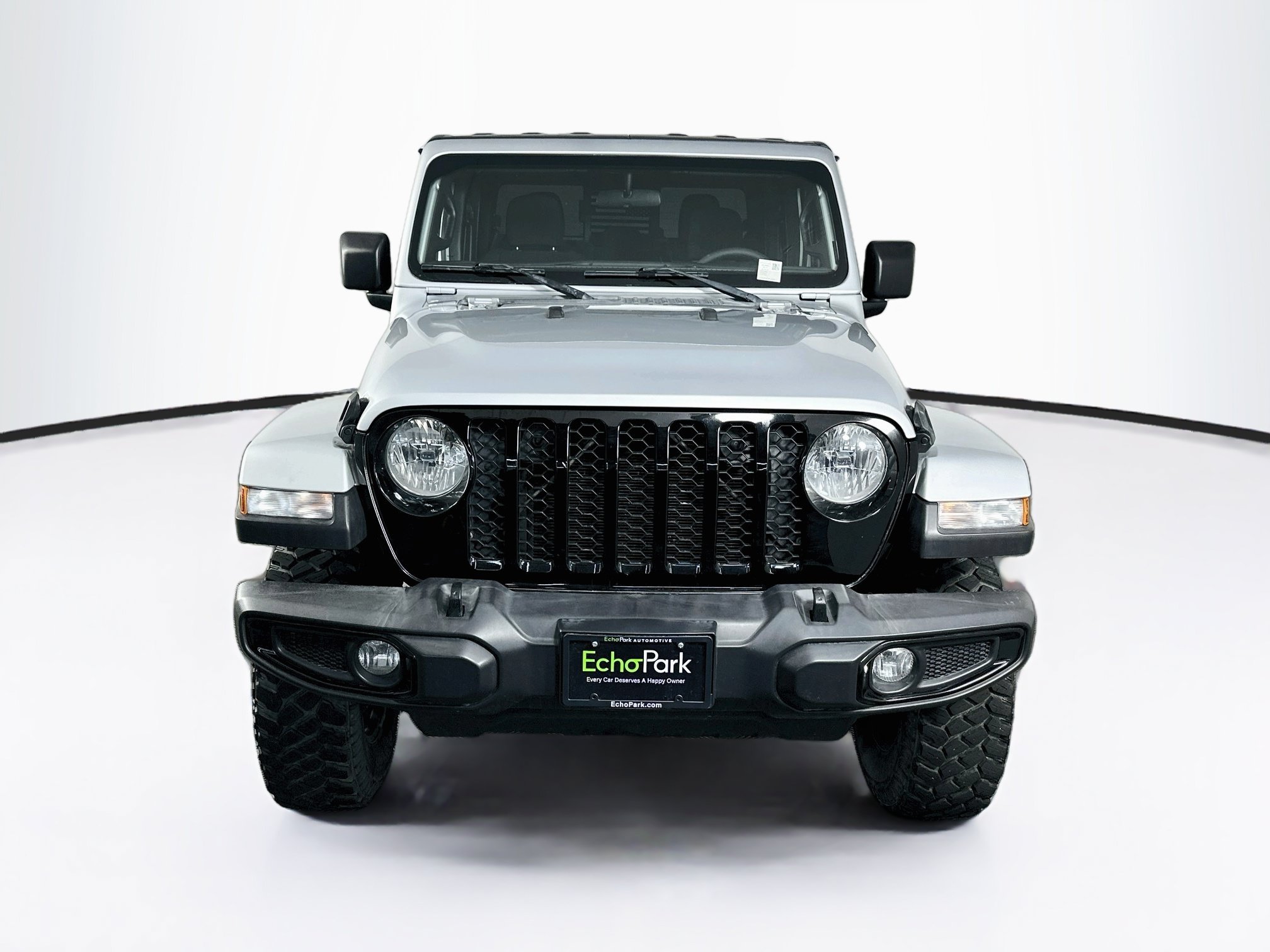 Used 2023 Jeep Gladiator Sport AWD/4WD image 2