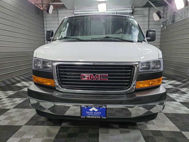 Used 2021 GMC Savana 2500 w/ Driver Convenience Package video 3