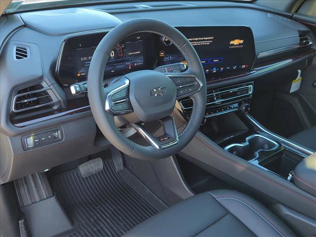 New 2026 Chevrolet Traverse Z71 w/ Driver Confidence Package image 3