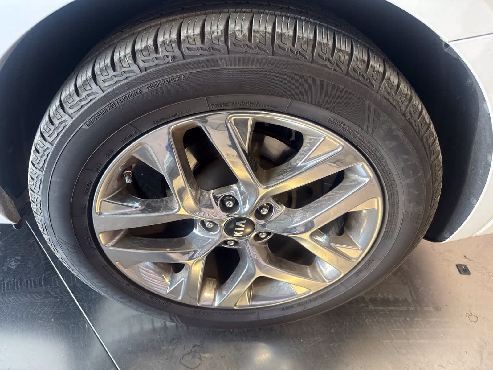 Used 2019 Kia Sorento SX AWD/4WD image 10