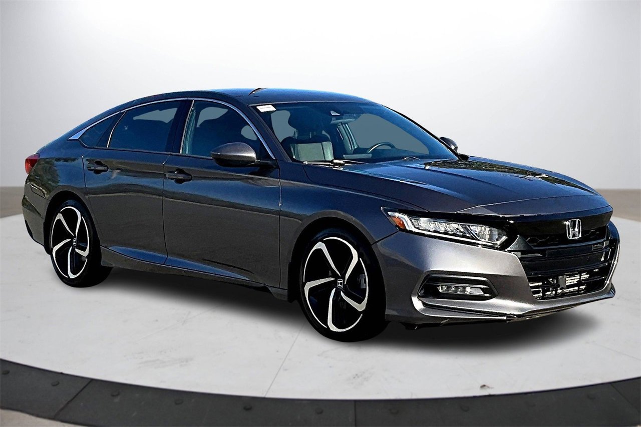 Used 2018 Honda Accord Sport image 1
