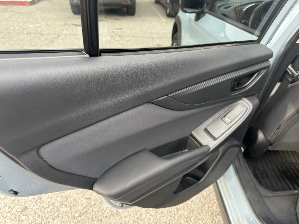 Used 2021 Subaru Crosstrek 2.0i Premium image 11