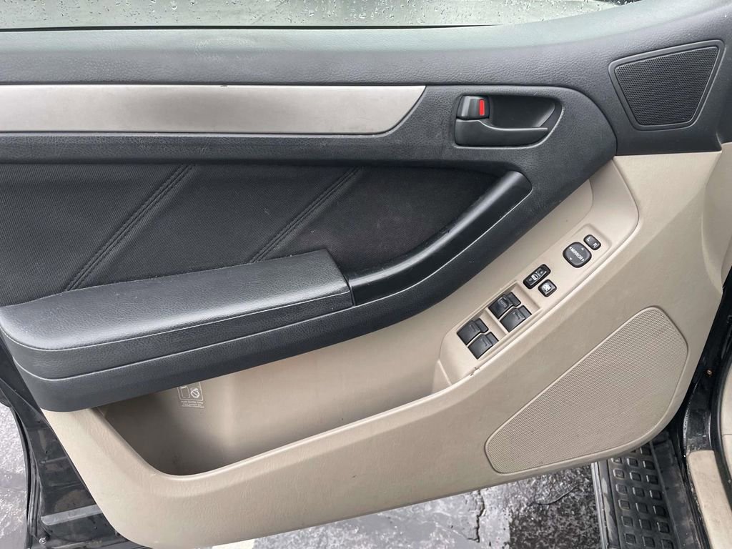 Used 2008 Toyota 4Runner SR5 image 25